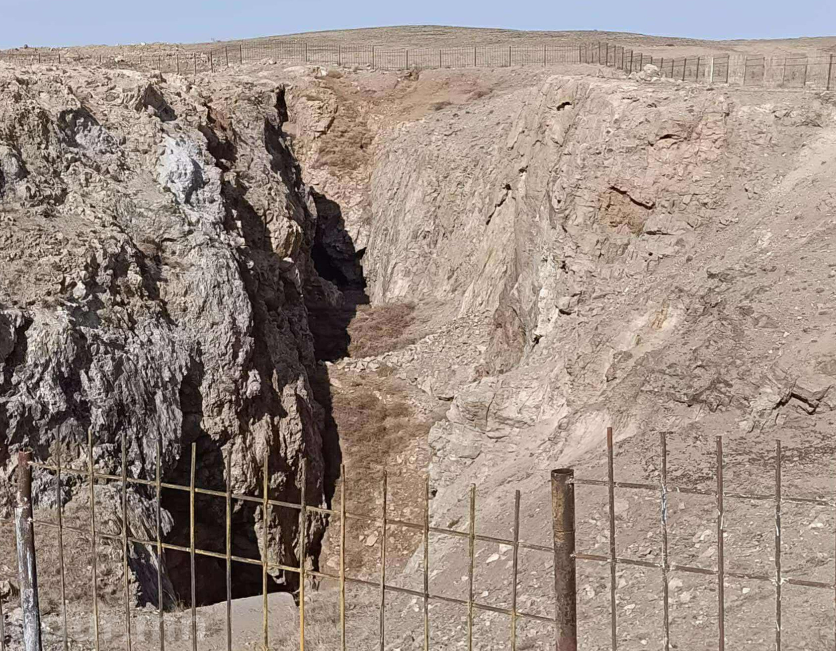 ‘Battle’ between conservationists and resource miners